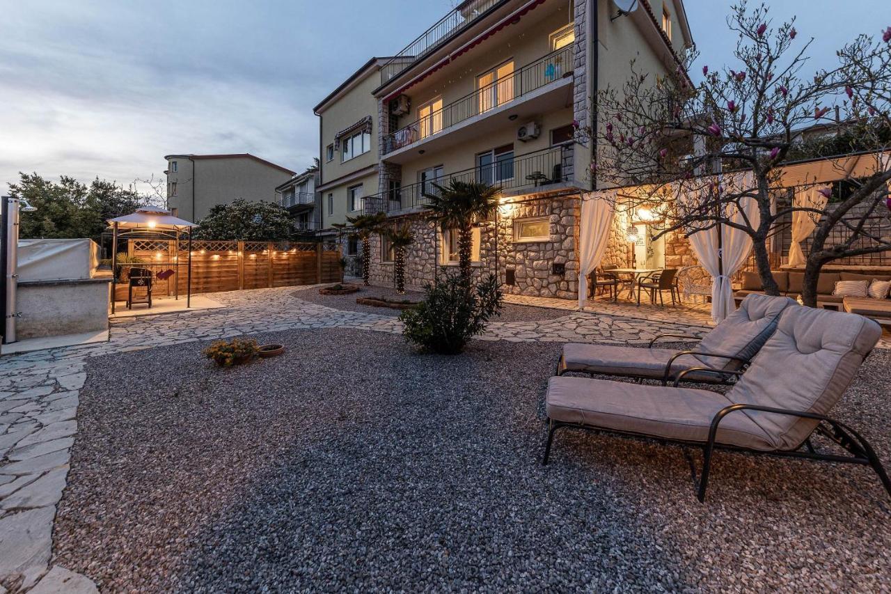 Apartment Levante Crikvenica Exterior photo