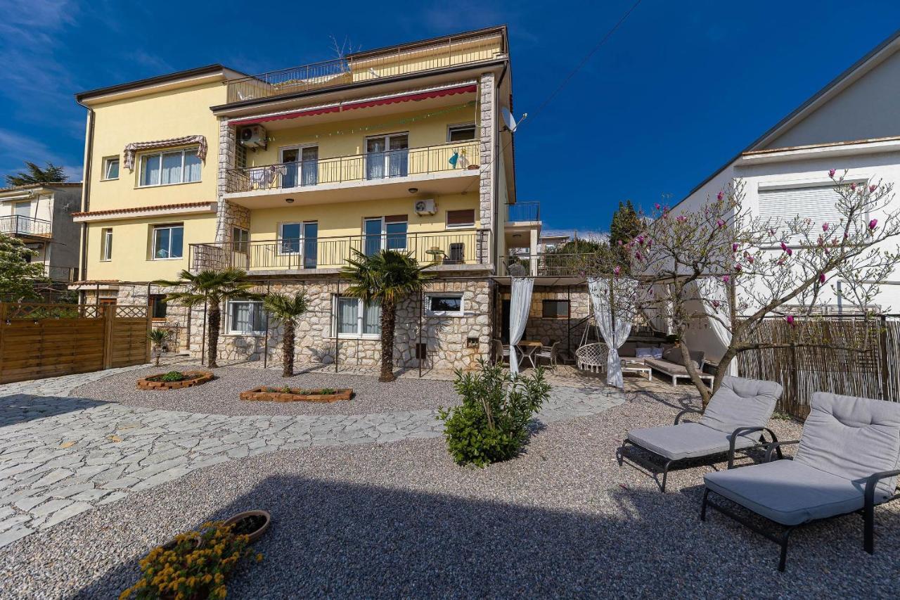Apartment Levante Crikvenica Exterior photo